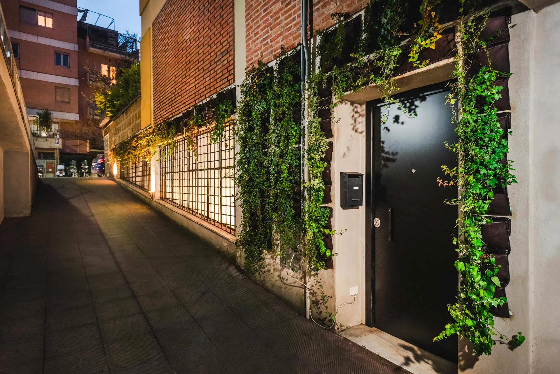 Officine06 About Esterno